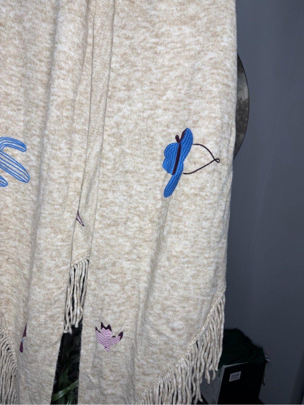 NWT Zara Woman Accessories Bloggers Fav EMBROIDERED FRINGED SHAWL Horse Western - Picture 13 of 14